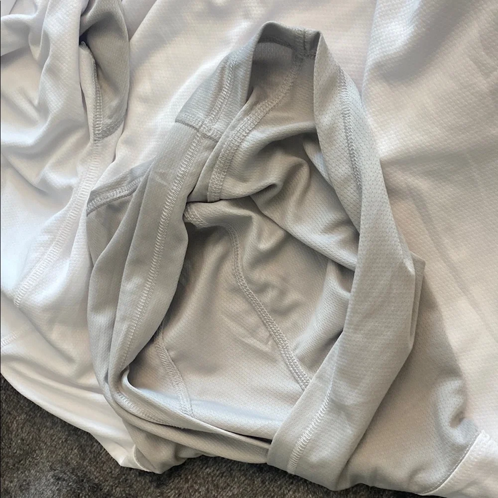 Mountain and Isles White and Gray Long Sleeve Shirt - Picture 6 of 6